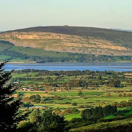 Cosy Family In Strandhill *
