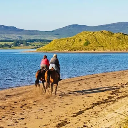 빌라 Cosy Family In Strandhill