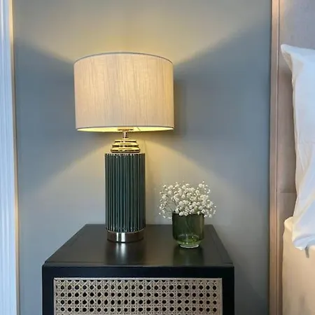 Cosy Family In Strandhill * Sligo