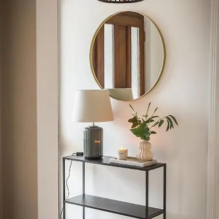 Cosy Family In Strandhill