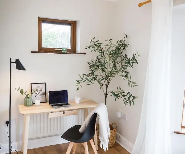 Cosy Family In Strandhill Villa