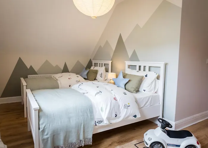Cosy Family In Strandhill * Sligo