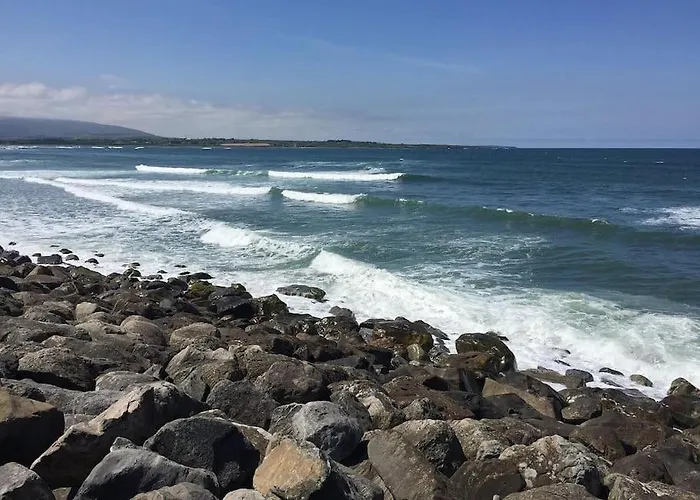 Cosy Family In Strandhill